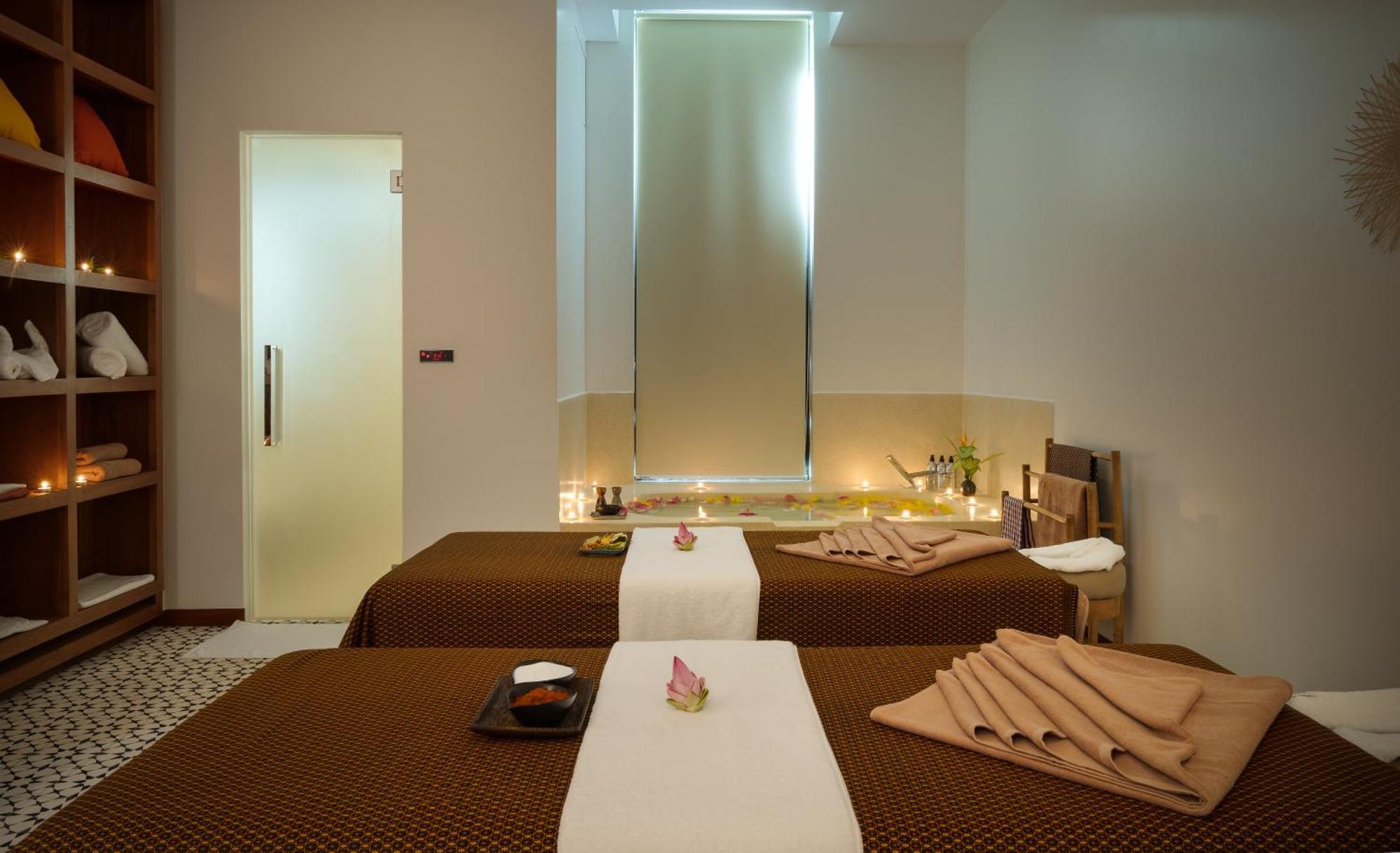 Waka Villa Private Pool Resort & Spa - Adults Only Сиемрип Экстерьер фото